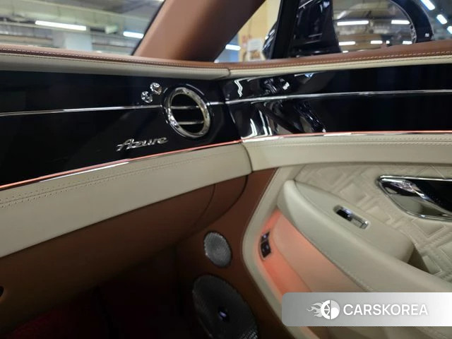 Bentley Continental GT 3rd Generation id 4230407 из Кореи 7