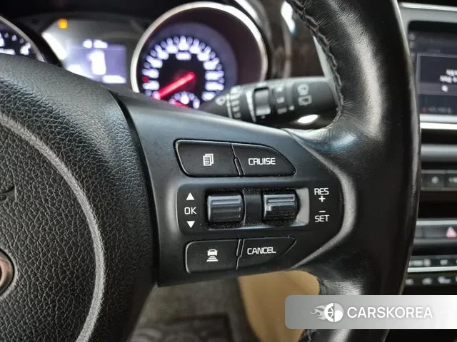 Kia The New Carnival id 3440031 из Кореи 7