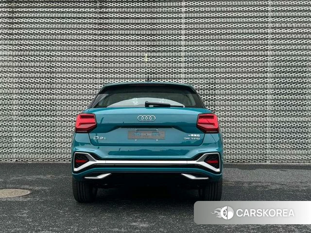 Audi Q2L id 4272859 из Китая 7