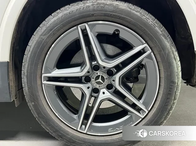 Mercedes-Benz GLA - Class H247 id 3299888 из Кореи 7