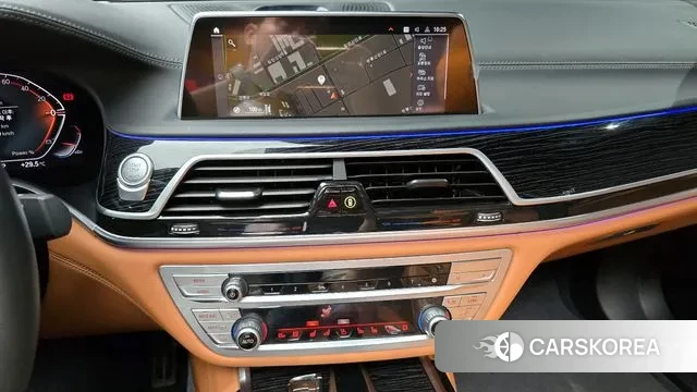 BMW 7 Series (G11) id 2889928 из Кореи 7