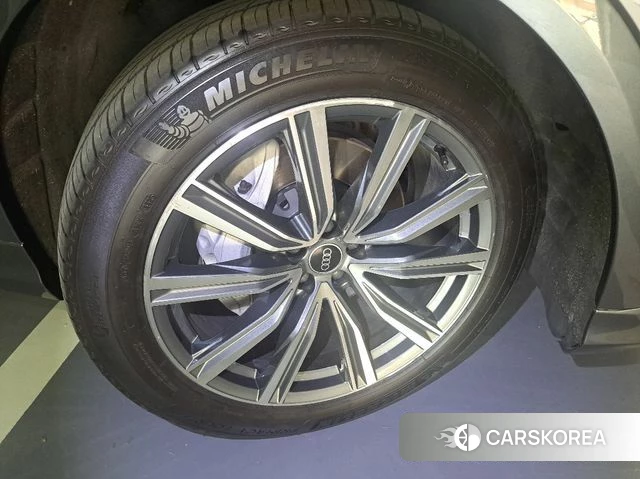 Audi Q8 (4M) id 4356048 из Кореи 7