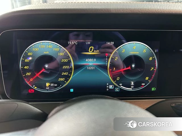 Mercedes-Benz E-class id 4257911 из Китая 7