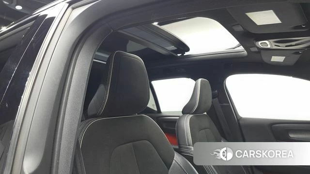 Volvo XC40 id 4781018 из Кореи 7