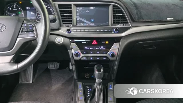 Hyundai Avante AD id 3761314 из Кореи 7