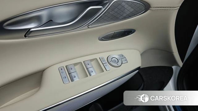 Genesis GV70 id 4321879 из Кореи 7