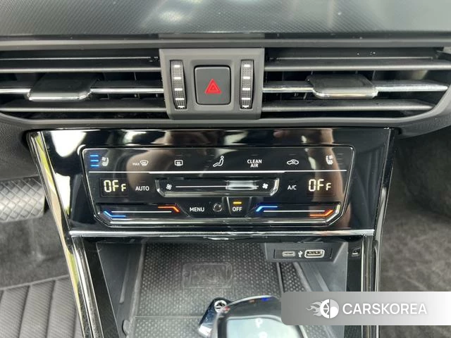 Volkswagen Passat id 4273088 из Китая 7