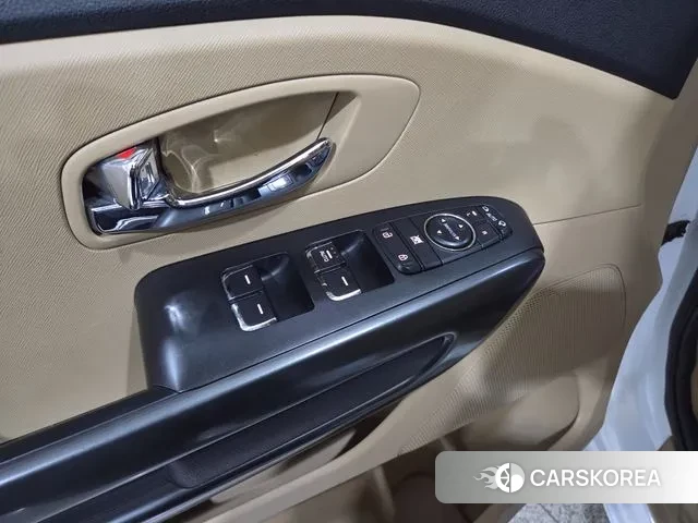 Kia The New Carnival id 3402528 из Кореи 7