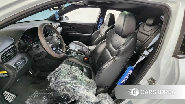 Hyundai Veloster (JS) id 3905388 из Кореи 7