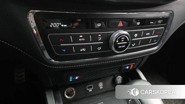 Ssangyong The New Rexton Sports Cannes id 4402147 из Кореи 7