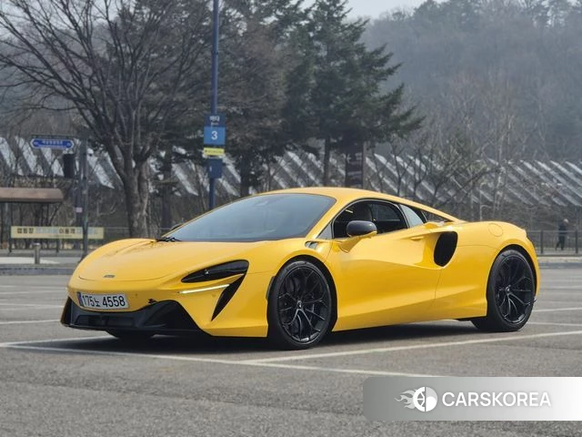 McLaren Artura id 3850703 из Кореи 7