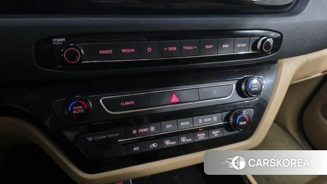Kia The New Carnival id 4703266 из Кореи 7