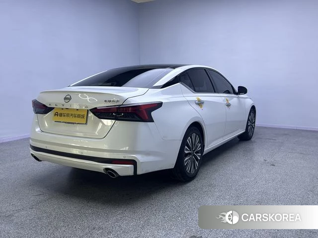 Nissan Teana id 4297691 из Китая 7
