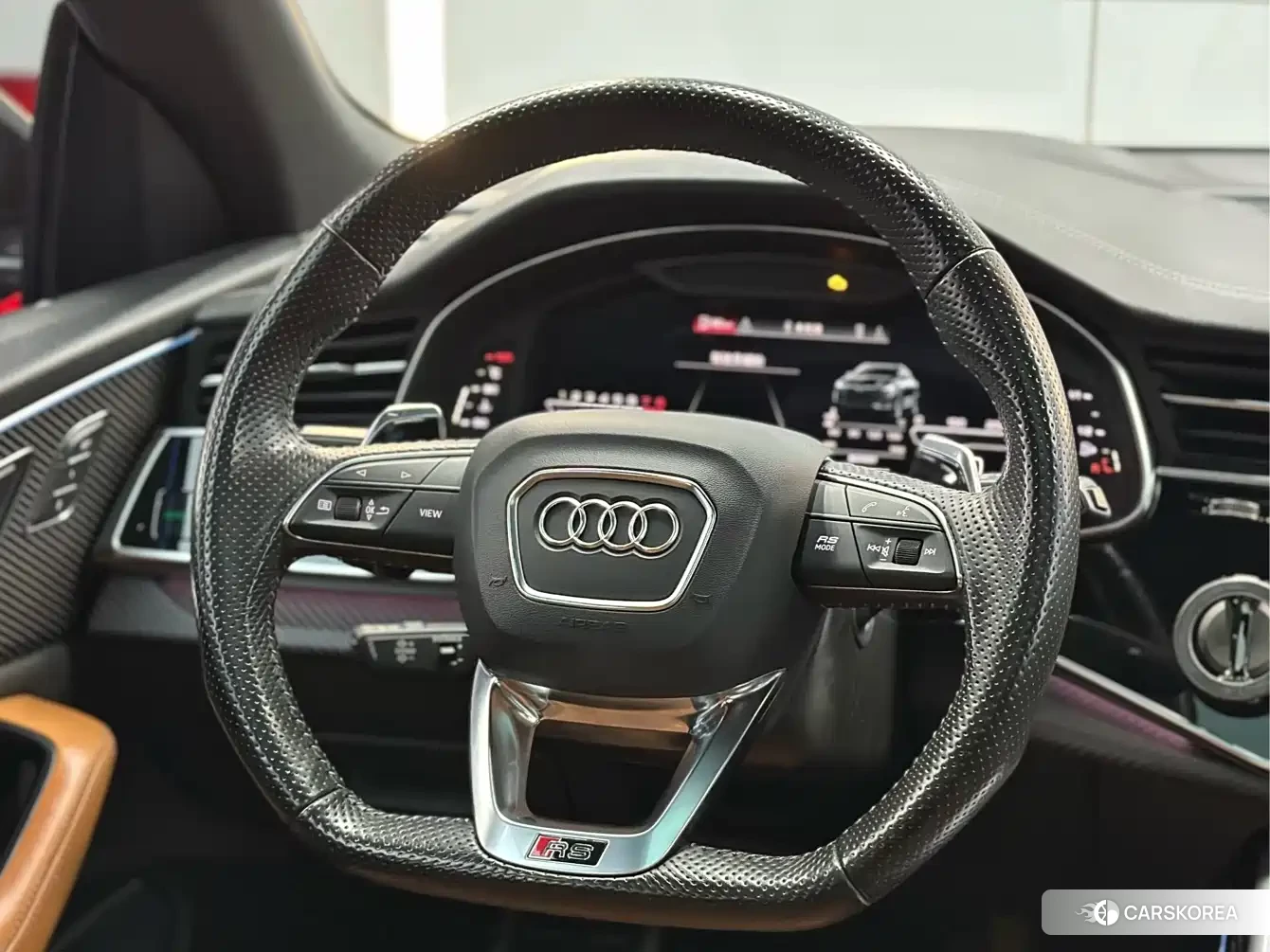 Audi RS Q8 id 4607085 из Китая 7
