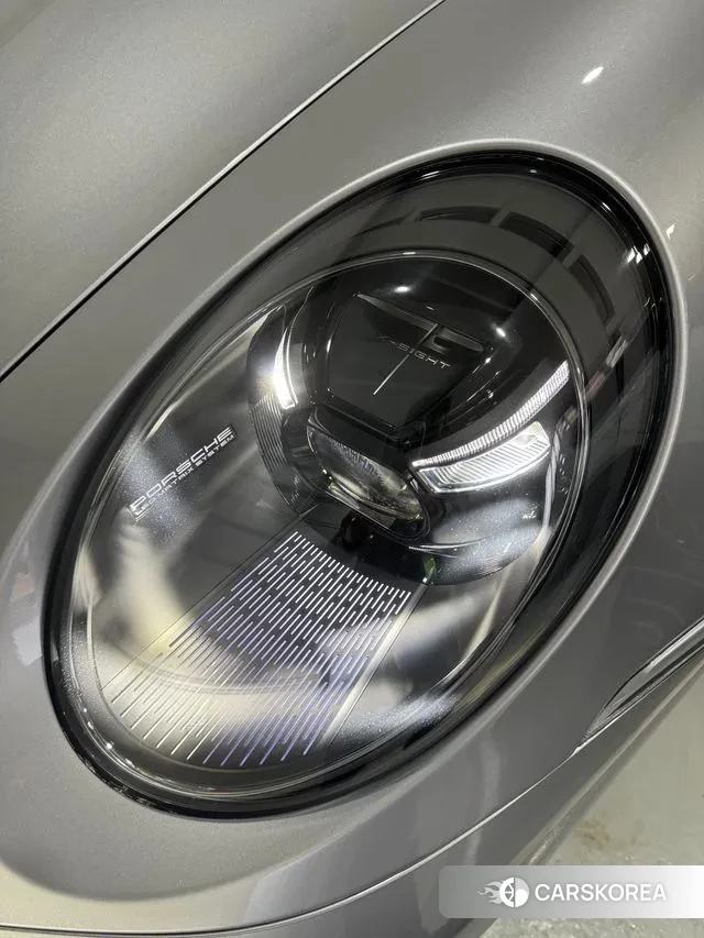 Porsche 911(992) id 3393959 из Кореи 7