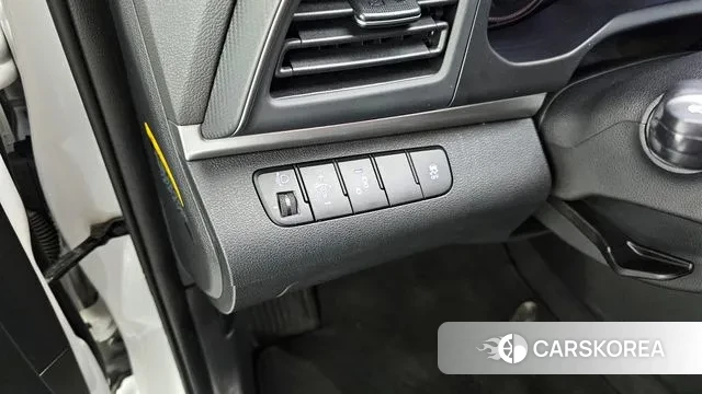 Hyundai The New Avante AD id 3661741 из Кореи 7