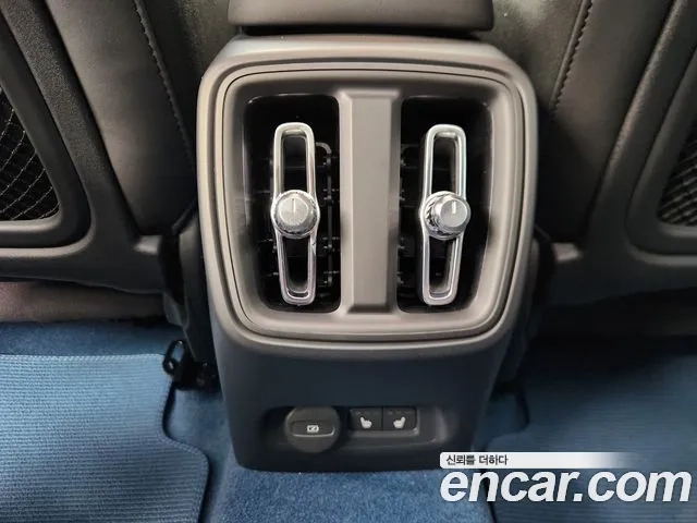 Volvo C40 Richards id 2872494 из Кореи 7