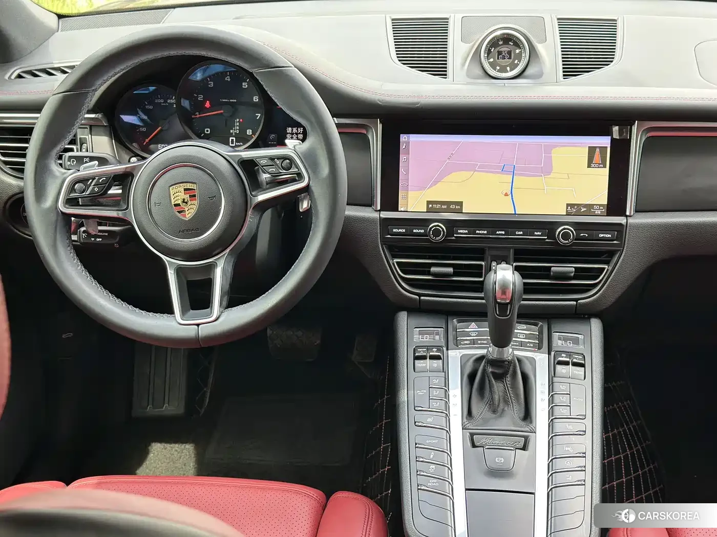 Porsche Macan id 4546253 из Китая 7