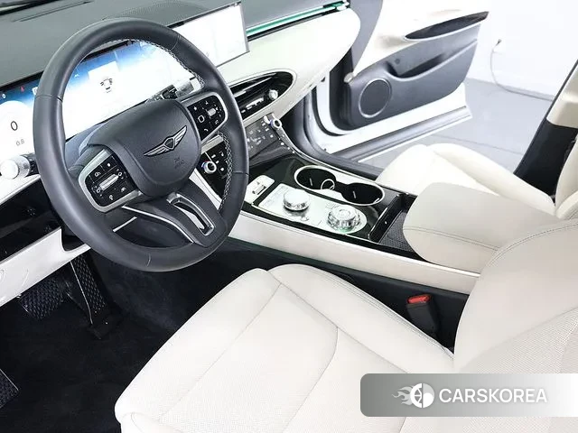 Genesis GV70 id 3082005 из Кореи 7