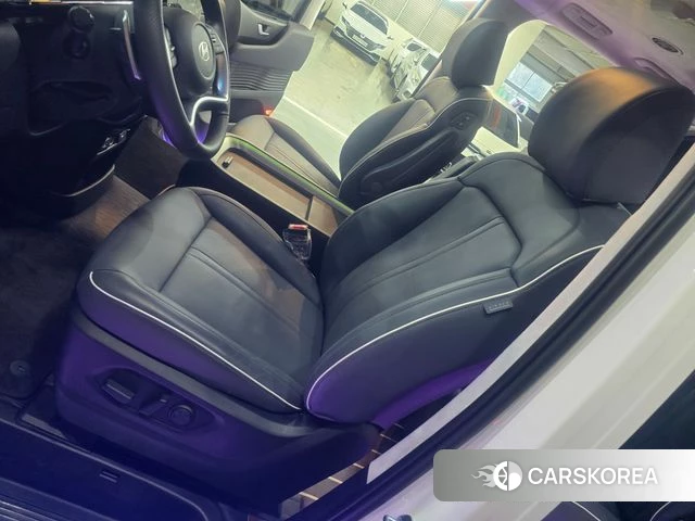 Hyundai Staria id 3841116 из Кореи 7