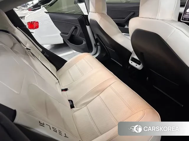 Tesla Model 3 id 3484356 из Кореи 7