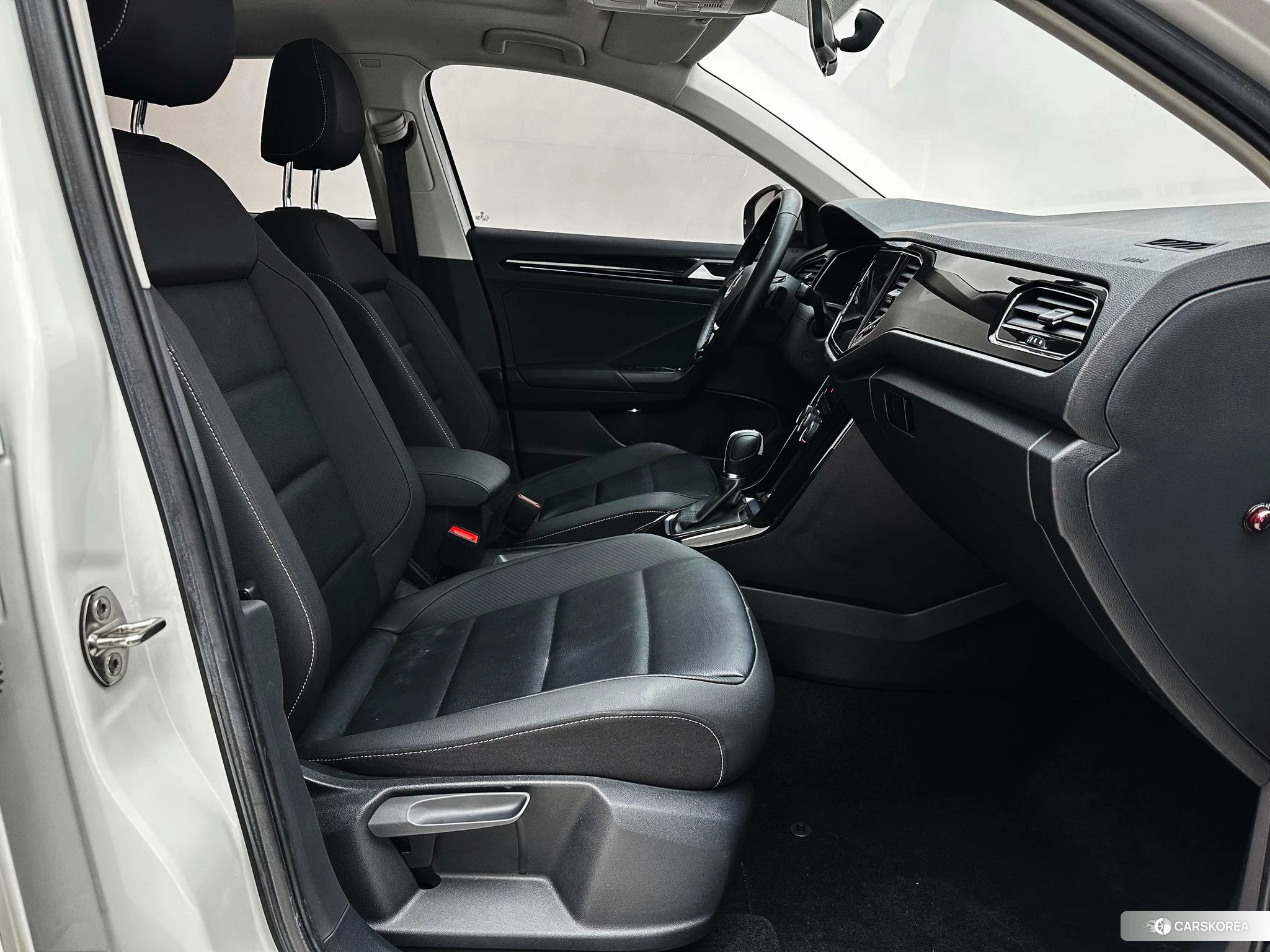 Volkswagen T-Roc id 4454003 из Китая 7