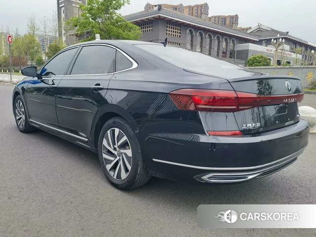 Volkswagen Passat PHEV id 4260126 из Китая 7