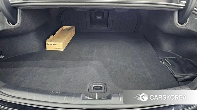Hyundai The New Grandeur IG id 4250009 из Кореи 7