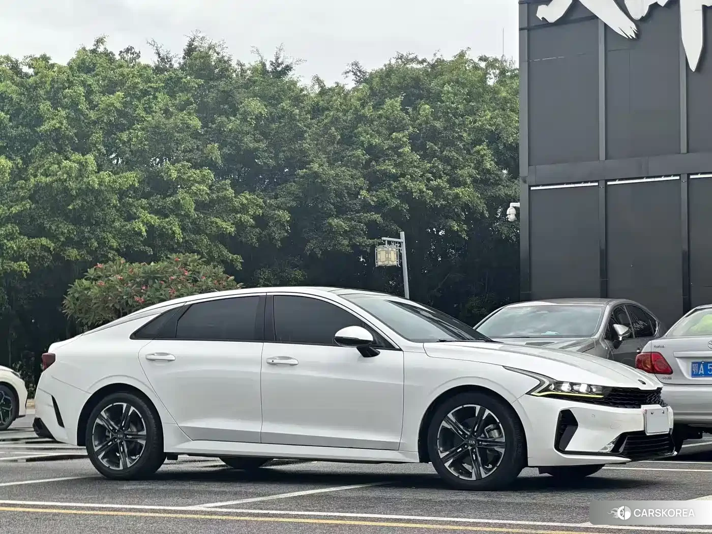 Kia K5 id 4514427 из Китая 7
