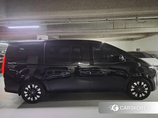 Hyundai Staria id 3399521 из Кореи 7