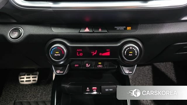 Kia Stonic id 4251150 из Кореи 7