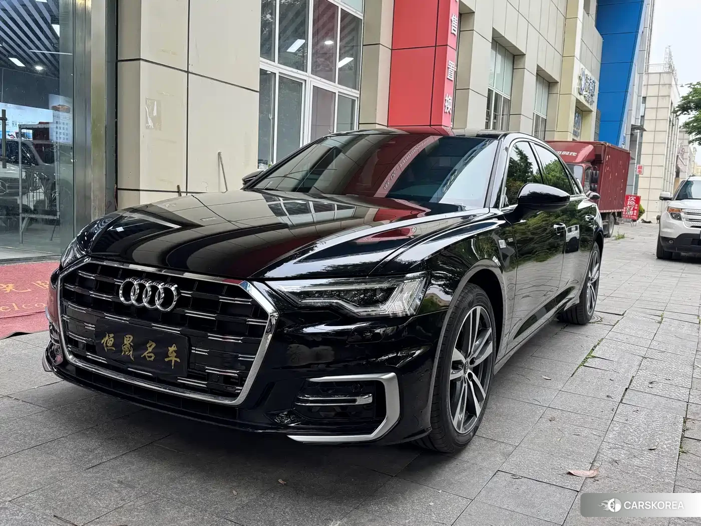 Audi A6L id 4679755 из Китая 7