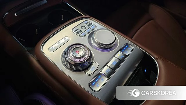 Genesis G90 (RS4) id 3963542 из Кореи 7