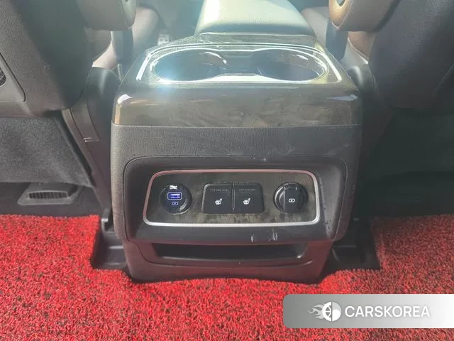 Hyundai The New Grand Starex id 3547527 из Кореи 7