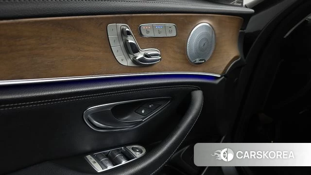 Mercedes-Benz E-Class W213 id 4311113 из Кореи 7
