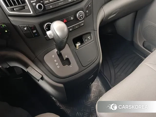 Hyundai The New Grand Starex id 3608127 из Кореи 7