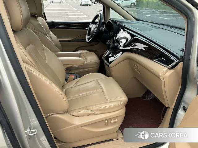 Buick GL8 id 4212621 из Китая 7