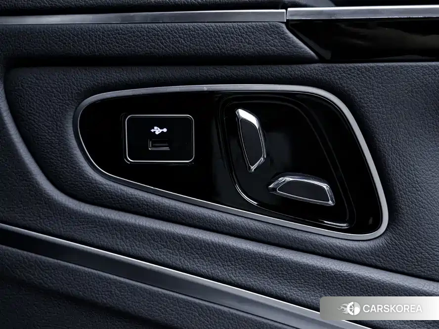 Mercedes-Benz V-Class id 4600799 из Китая 8
