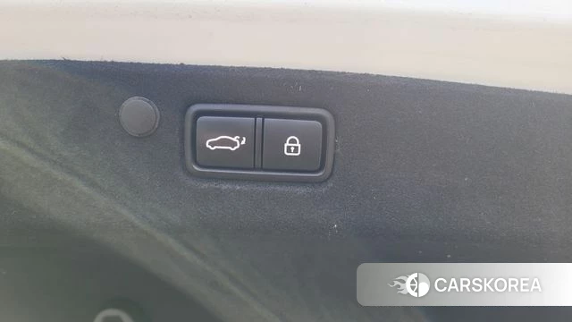 Hyundai The New Grandeur IG id 4293898 из Кореи 7