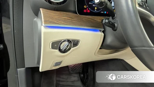 Mercedes-Benz E-Class W213 id 3685115 из Кореи 7