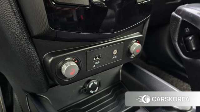Ssangyong Tivoli Air id 4776336 из Кореи 7