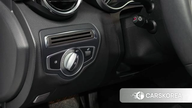 Mercedes-Benz C-Class W205 id 4581321 из Кореи 7