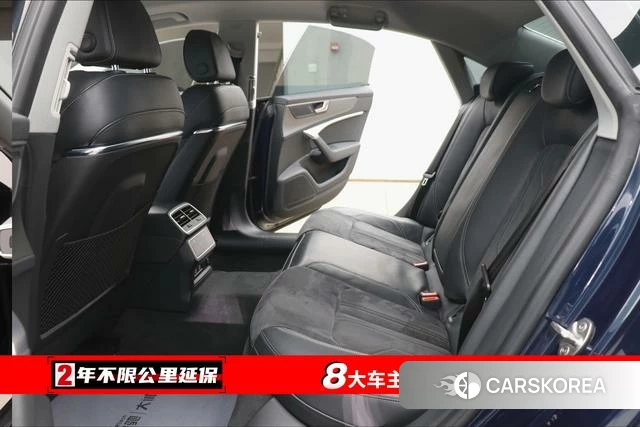 Audi A7L id 4278606 из Китая 7