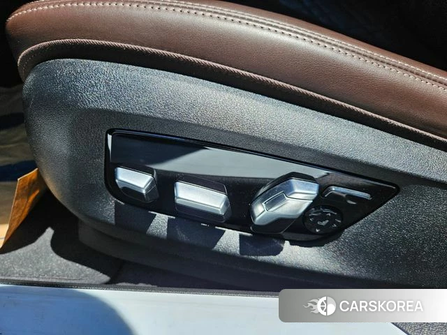 BMW 7 Series (G11) id 4396917 из Кореи 7