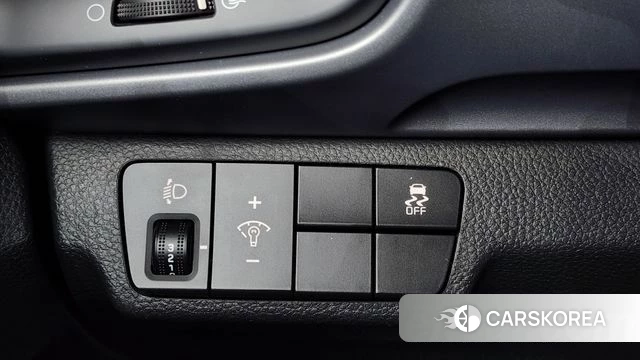 Kia Stonic id 4882523 из Кореи 7