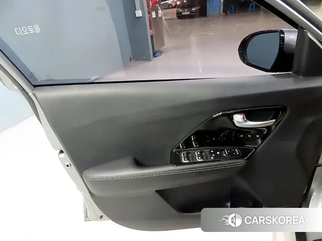 Kia The New Niro id 3425501 из Кореи 7