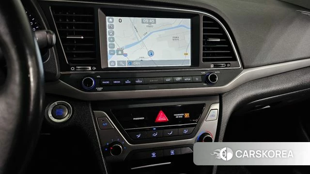 Hyundai Avante AD id 4865445 из Кореи 7
