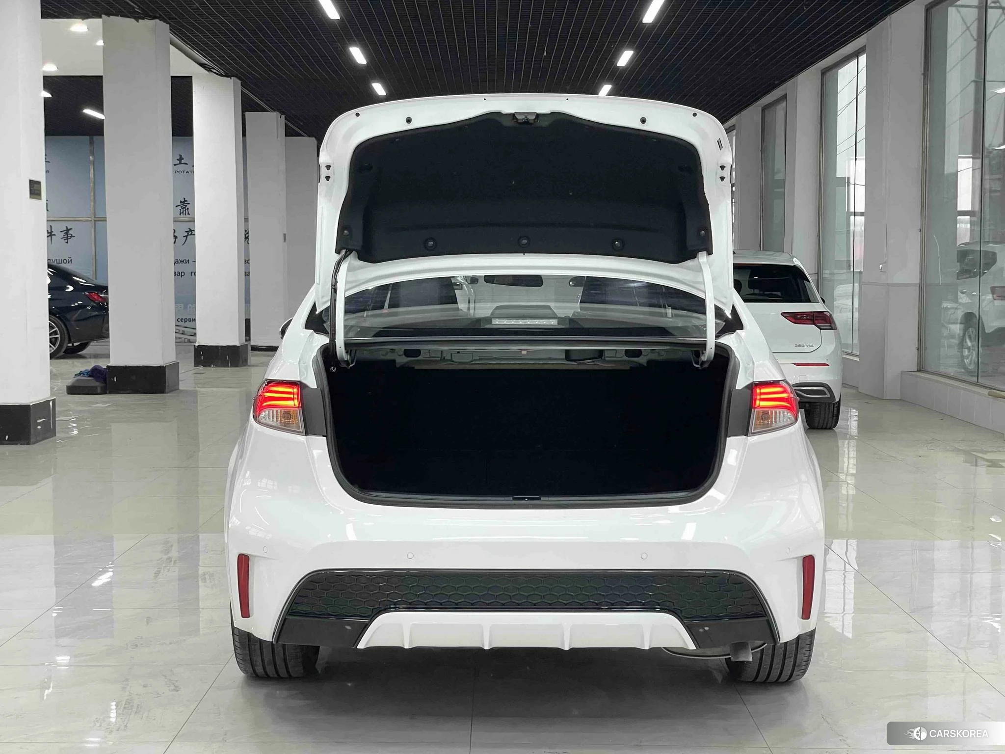 Toyota Lei Ling id 4420936 из Китая 7