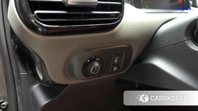 Citroen / DS C4 Cactus id 3526341 из Кореи 7