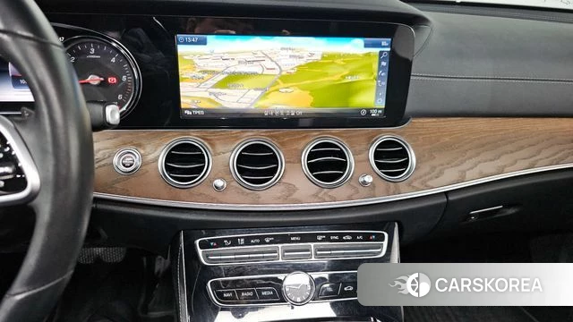 Mercedes-Benz E-Class W213 id 3966075 из Кореи 7